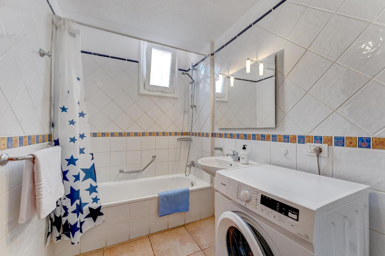 Pretty 1B Apartment In Diamantes 2, Heated Pool Los Cristianos  Exteriör bild